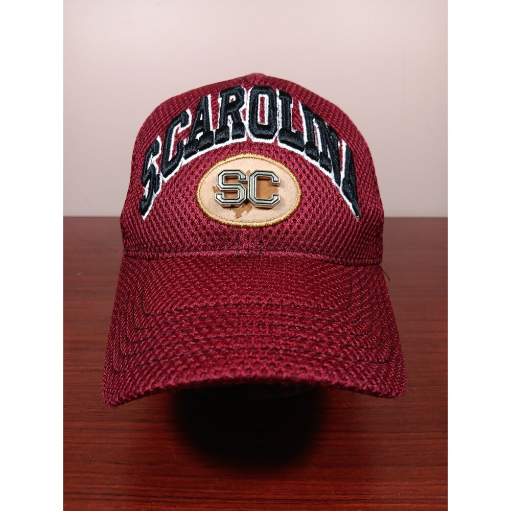 South Carolina Gamecocks Mesh Strapback Hat Cap Maroon Embroidered Polyester